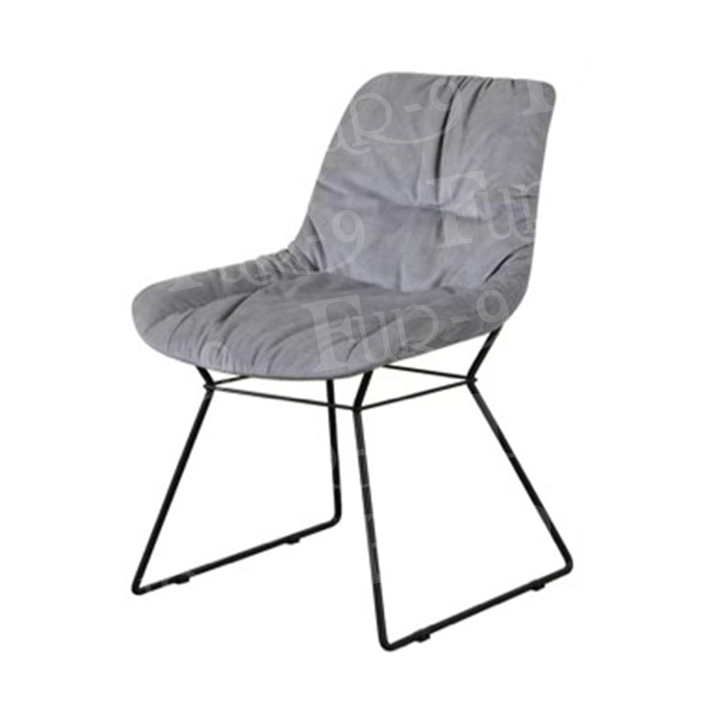 Chair model Comfy no Arm